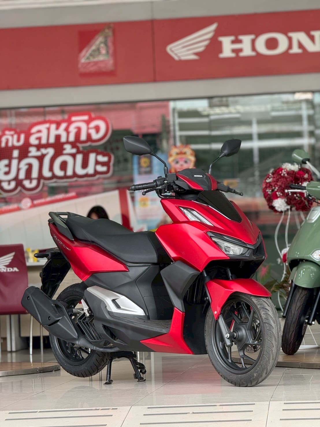 Click160 ปี’66 สีแดง-ดำ | ดาวน์เบา ผ่อนสบาย คันนี้หรู แรง มีสไตล์ 